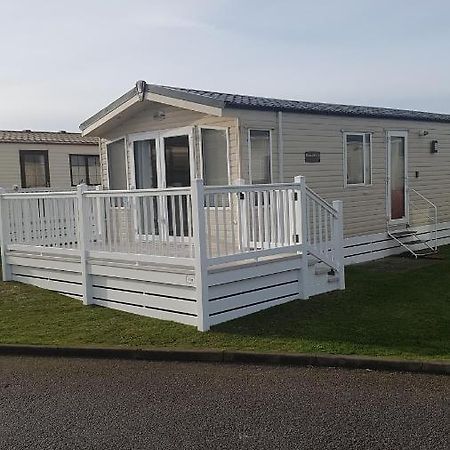 Rick'S Retreat Static Caravan Near The Beach With Free Wifi Lossiemouth Extérieur photo