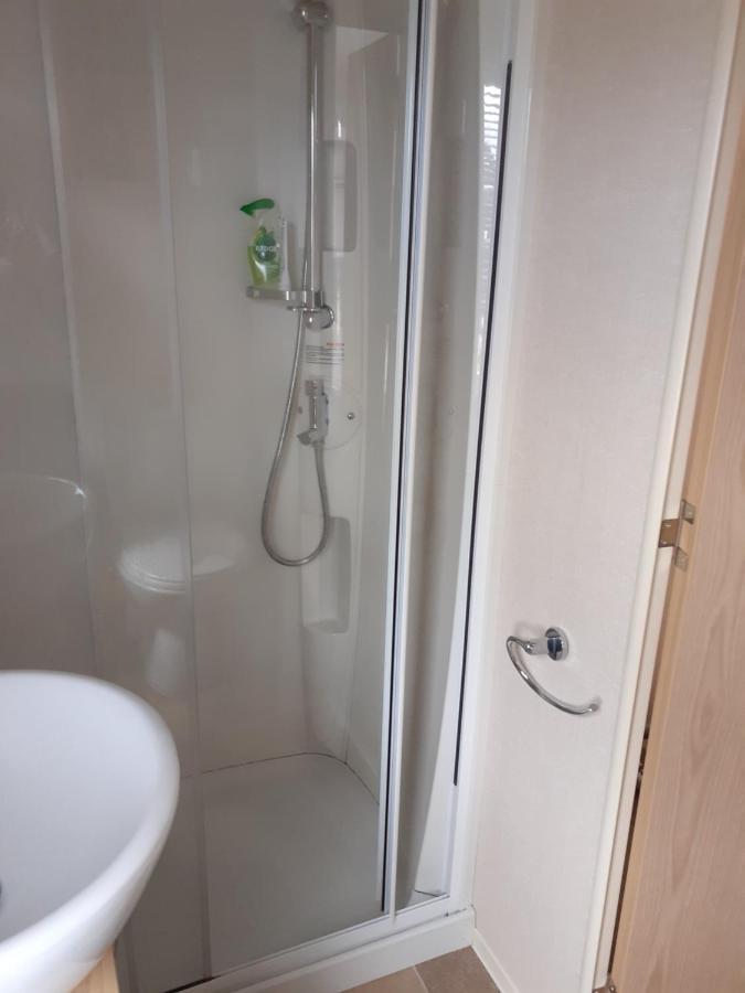 Rick'S Retreat Static Caravan Near The Beach With Free Wifi Lossiemouth Extérieur photo