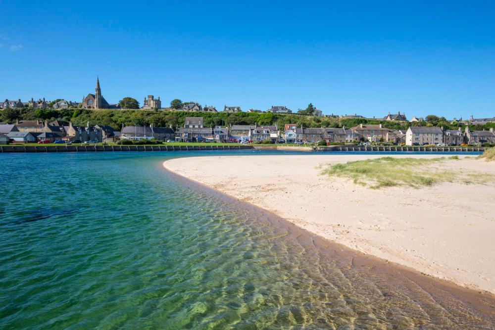 Rick'S Retreat Static Caravan Near The Beach With Free Wifi Lossiemouth Extérieur photo